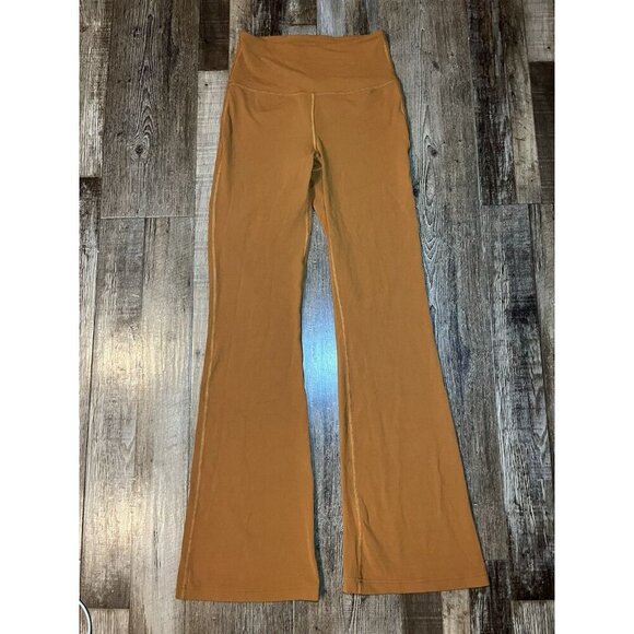 Lululemon Groove Super-High-Rise Flared Pant Nulu Butternut Brown Size 6 - Picture 3 of 8